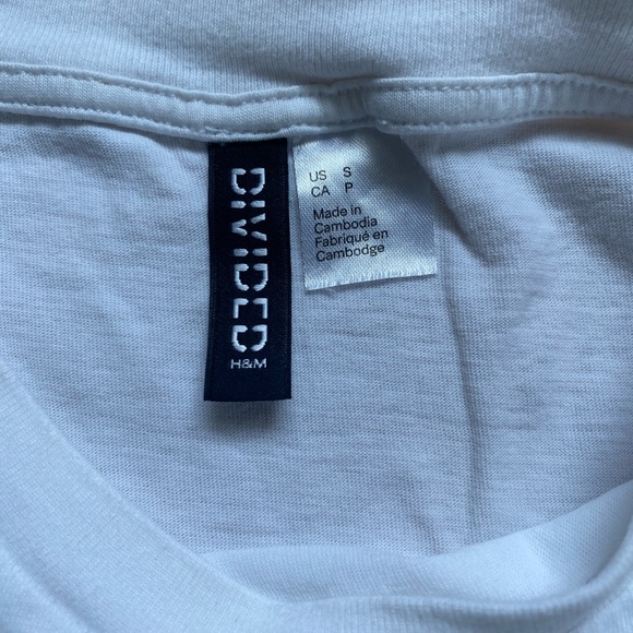 H&M No Hate Club Graphic Baby Tee - Picture 6 of 6